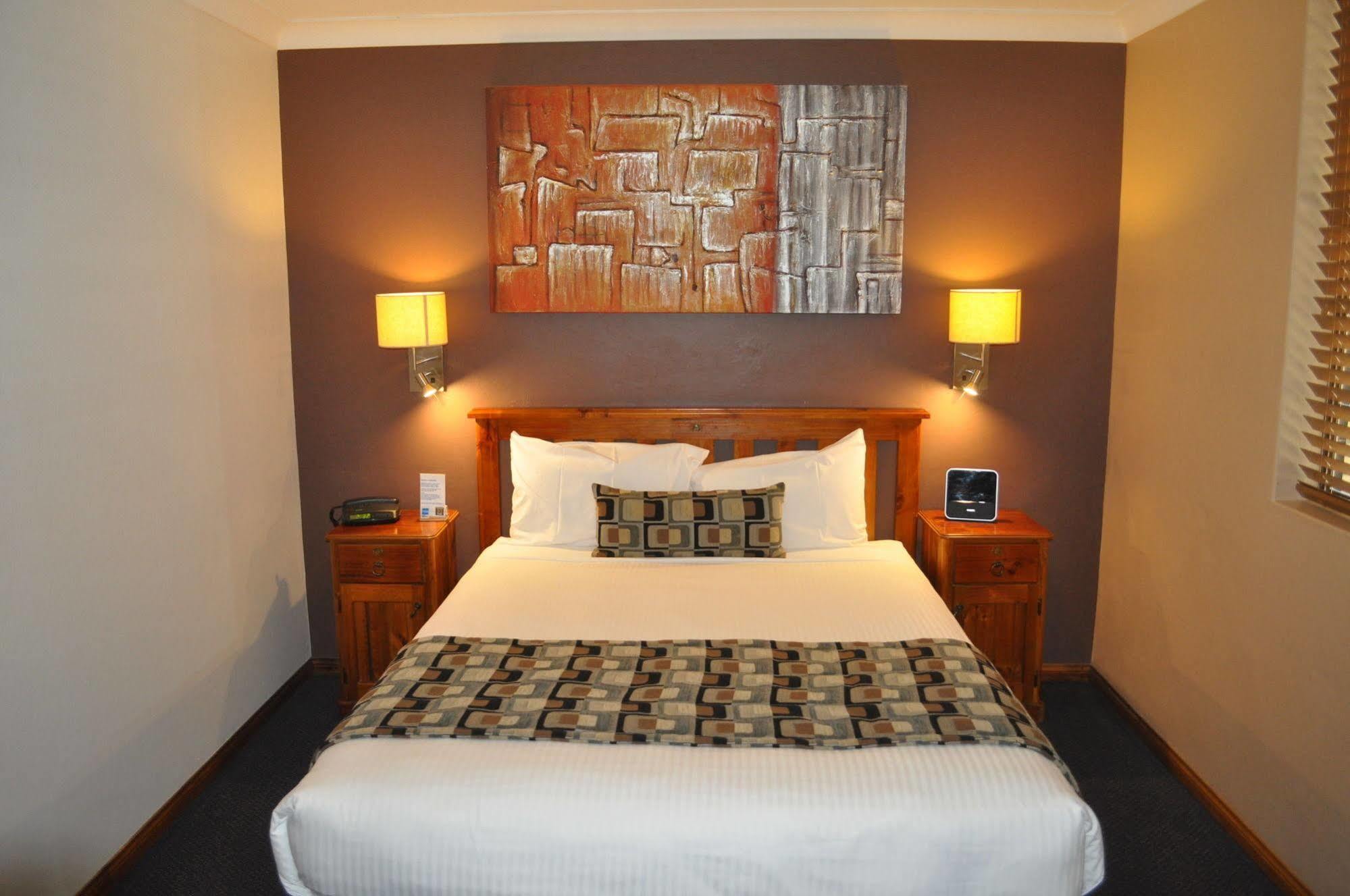 In Town Motor Inn Taree Bagian luar foto
